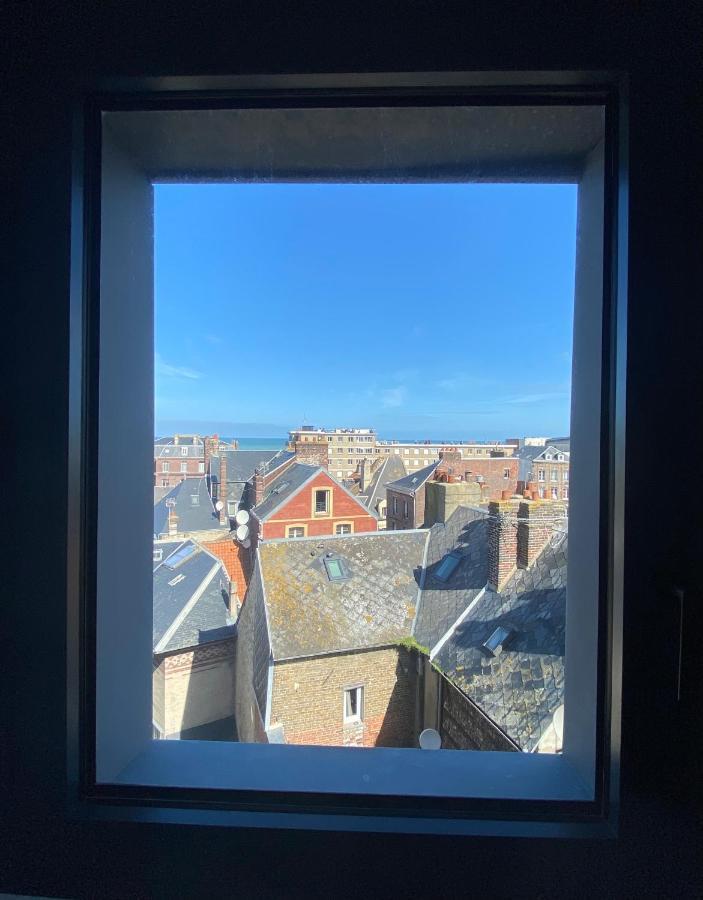 La Tour Aux Crabes Pres De La Plage Dieppe Exteriör bild